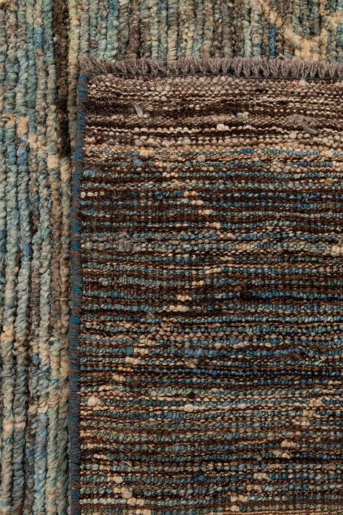 5' 9 x 8' 2 Hand Knotted Moroccan Wool Rug