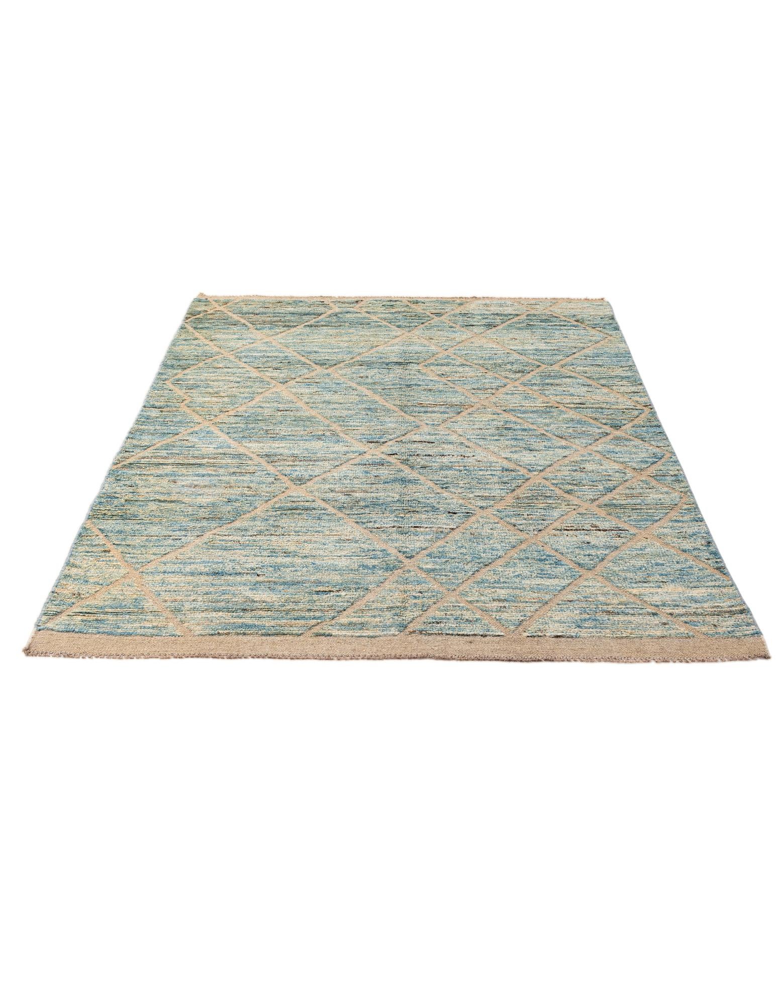 5' 9 x 8' 5 Hand Knotted Moroccan Wool Rug