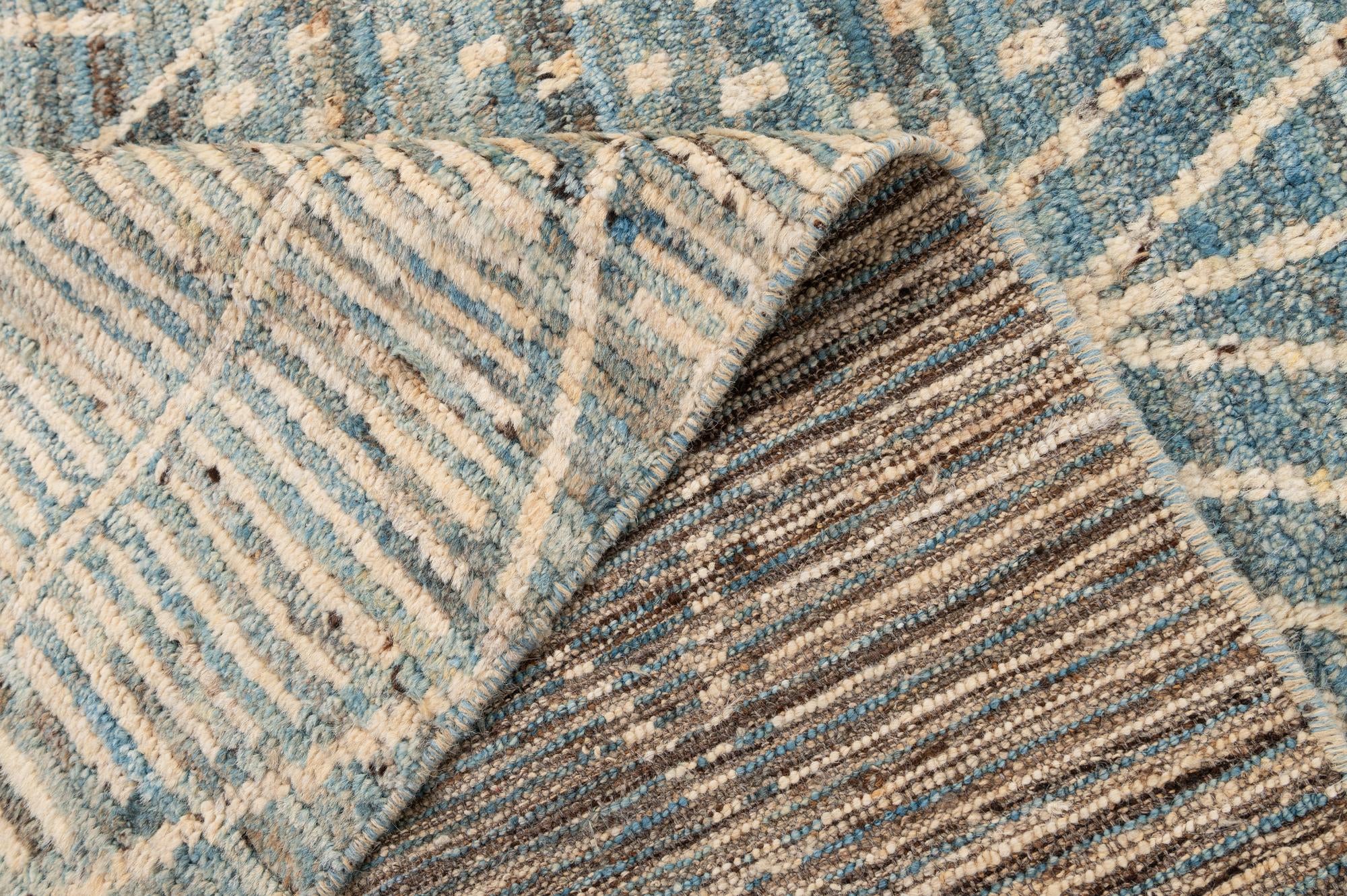 6' x 7' 10 Hand Knotted Moroccan Wool Rug