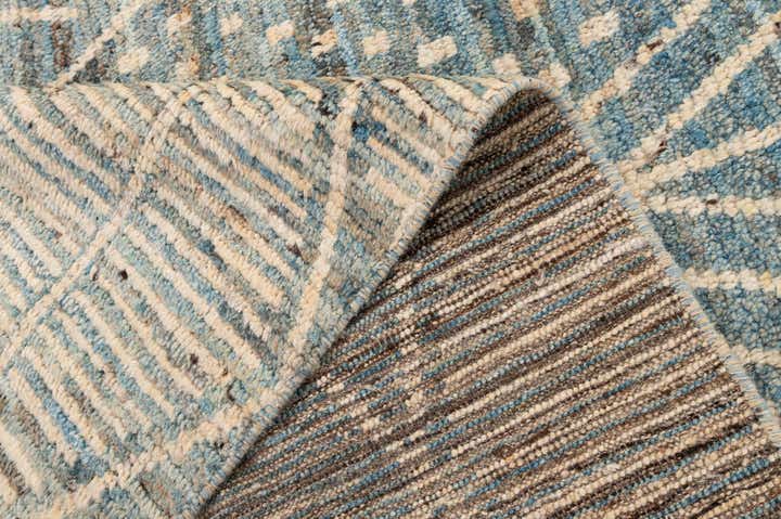 6' x 7' 10 Hand Knotted Moroccan Wool Rug