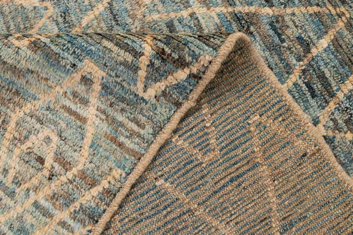 5' 11 x 8' 8 Hand Knotted Moroccan Wool Rug