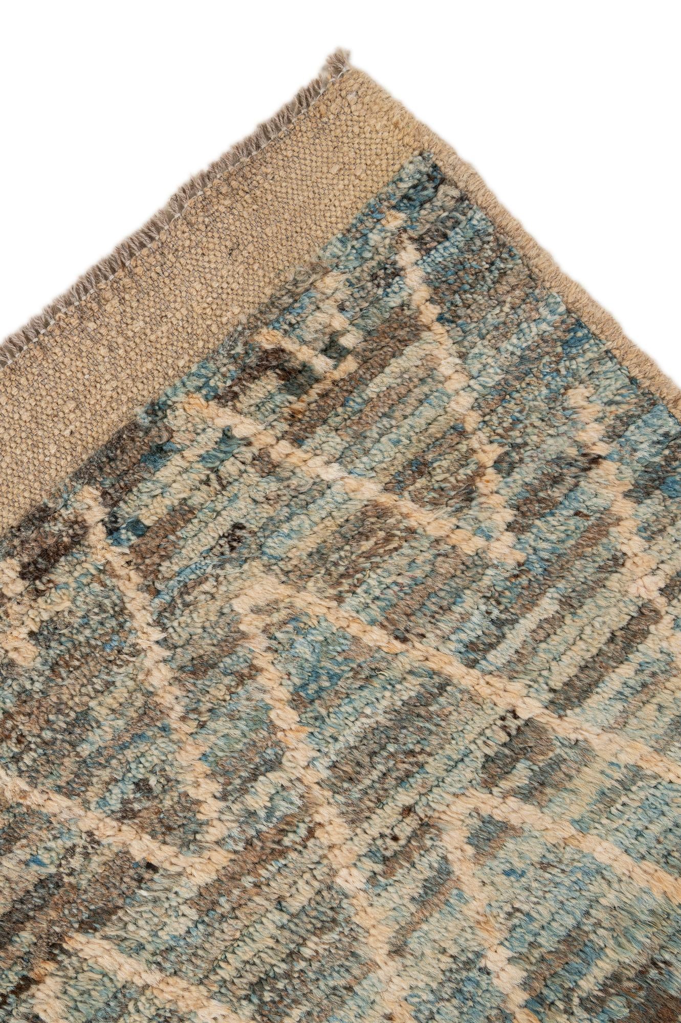 5' 11 x 8' 8 Hand Knotted Moroccan Wool Rug