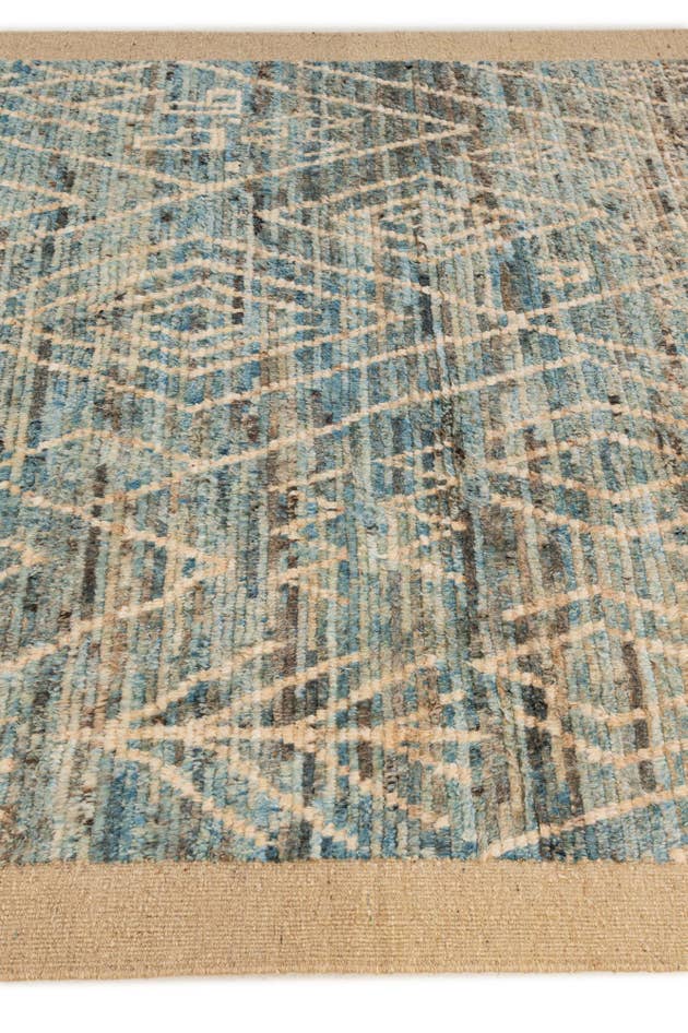 Detail image of 6' x 8' 5 Hand Knotted Moroccan Wool Rug