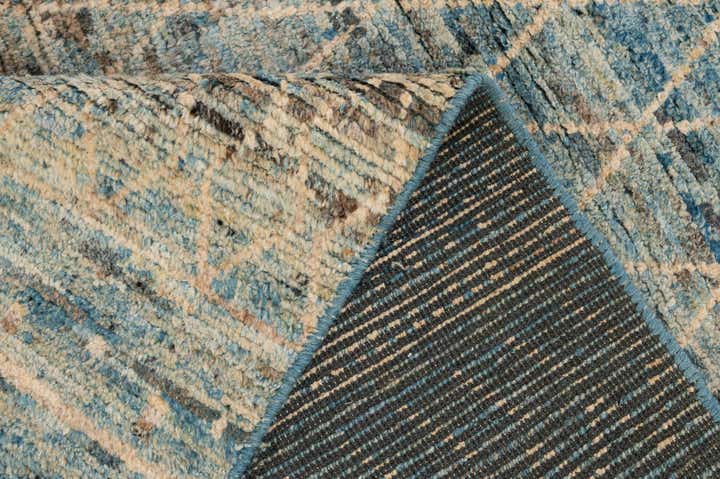5' 11 x 9' 3 Hand Knotted Moroccan Wool Rug