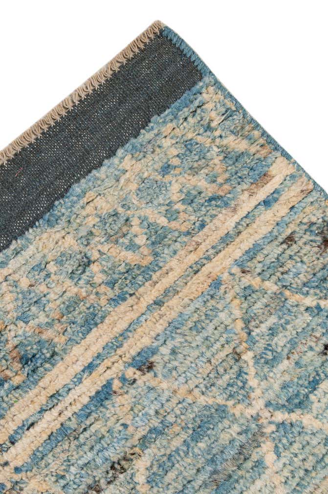 5' 11 x 9' 3 Hand Knotted Moroccan Wool Rug