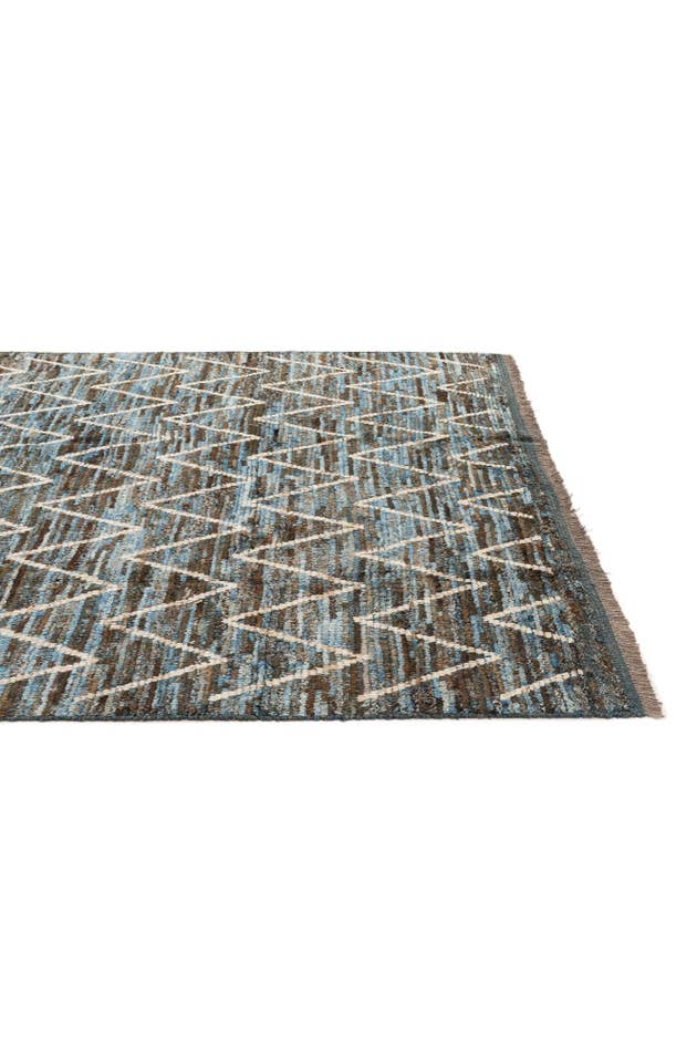 Detail image of 6' 9 x 10' 1 Hand Knotted Moroccan Wool Rug