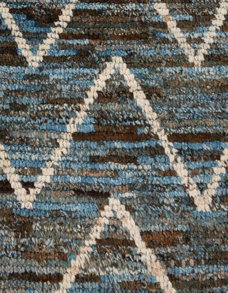 Detail image of 6' 9 x 10' 1  Hand Knotted Moroccan Wool Rug