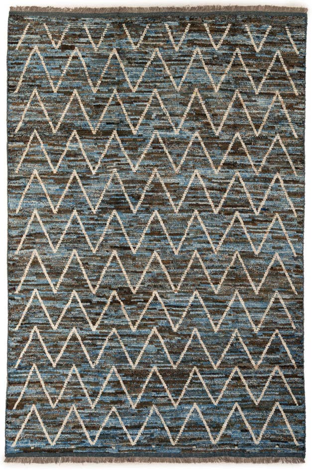 Detail image of 6' 9 x 10' 1 Hand Knotted Moroccan Wool Rug