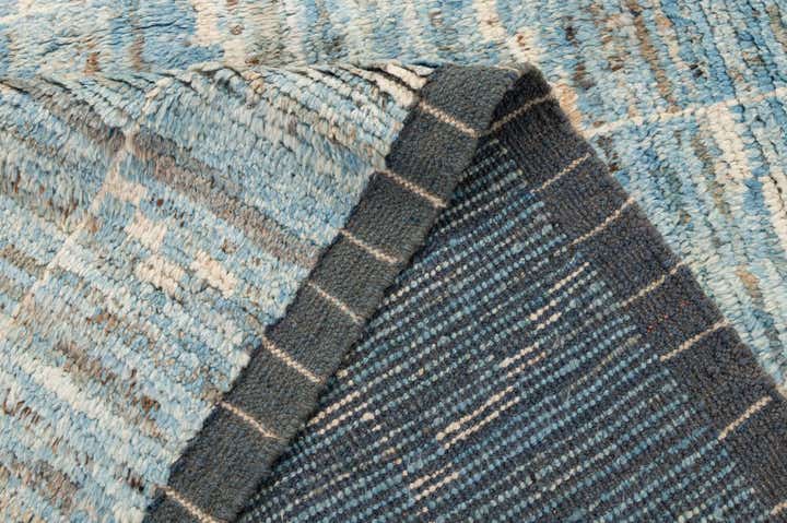 6' 10 x 9' 9 Hand Knotted Moroccan Wool Rug