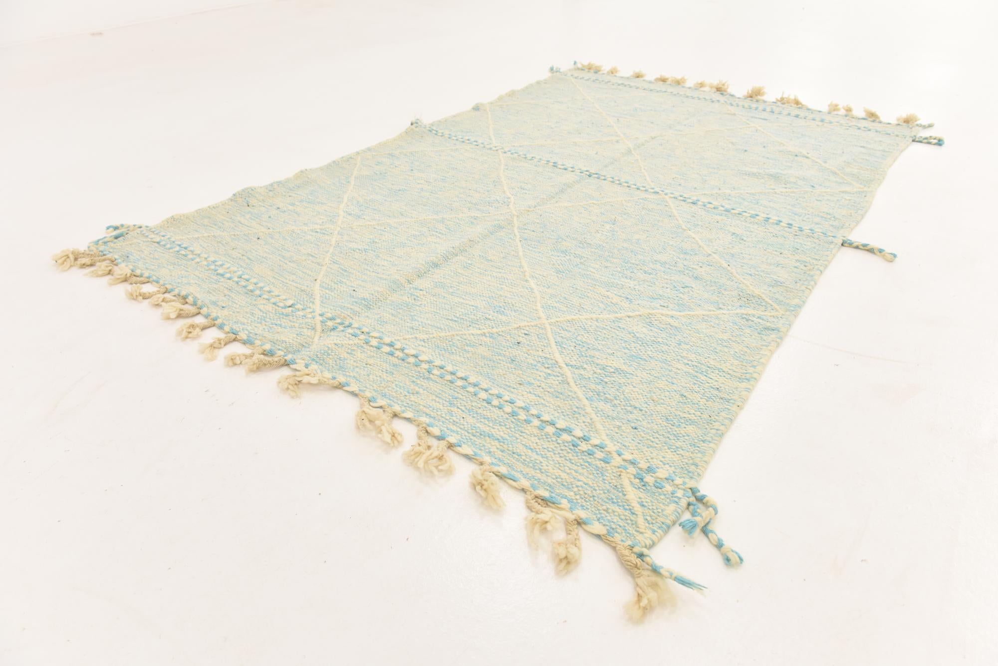 4' 9 x 7' 4 Hand Knotted Moroccan Wool Rug
