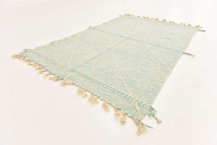 4' 9 x 7' 4 Hand Knotted Moroccan Wool Rug