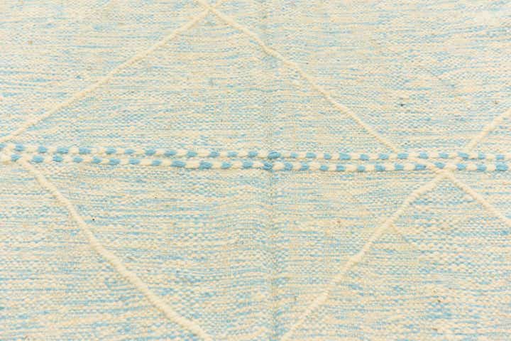 4' 9 x 7' 4 Hand Knotted Moroccan Wool Rug