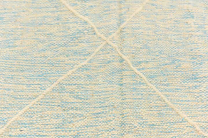 4' 9 x 7' 4 Hand Knotted Moroccan Wool Rug