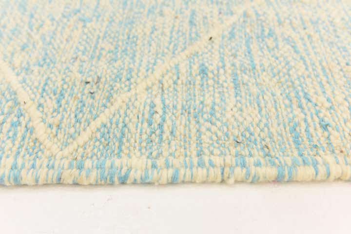 4' 9 x 7' 4 Hand Knotted Moroccan Wool Rug