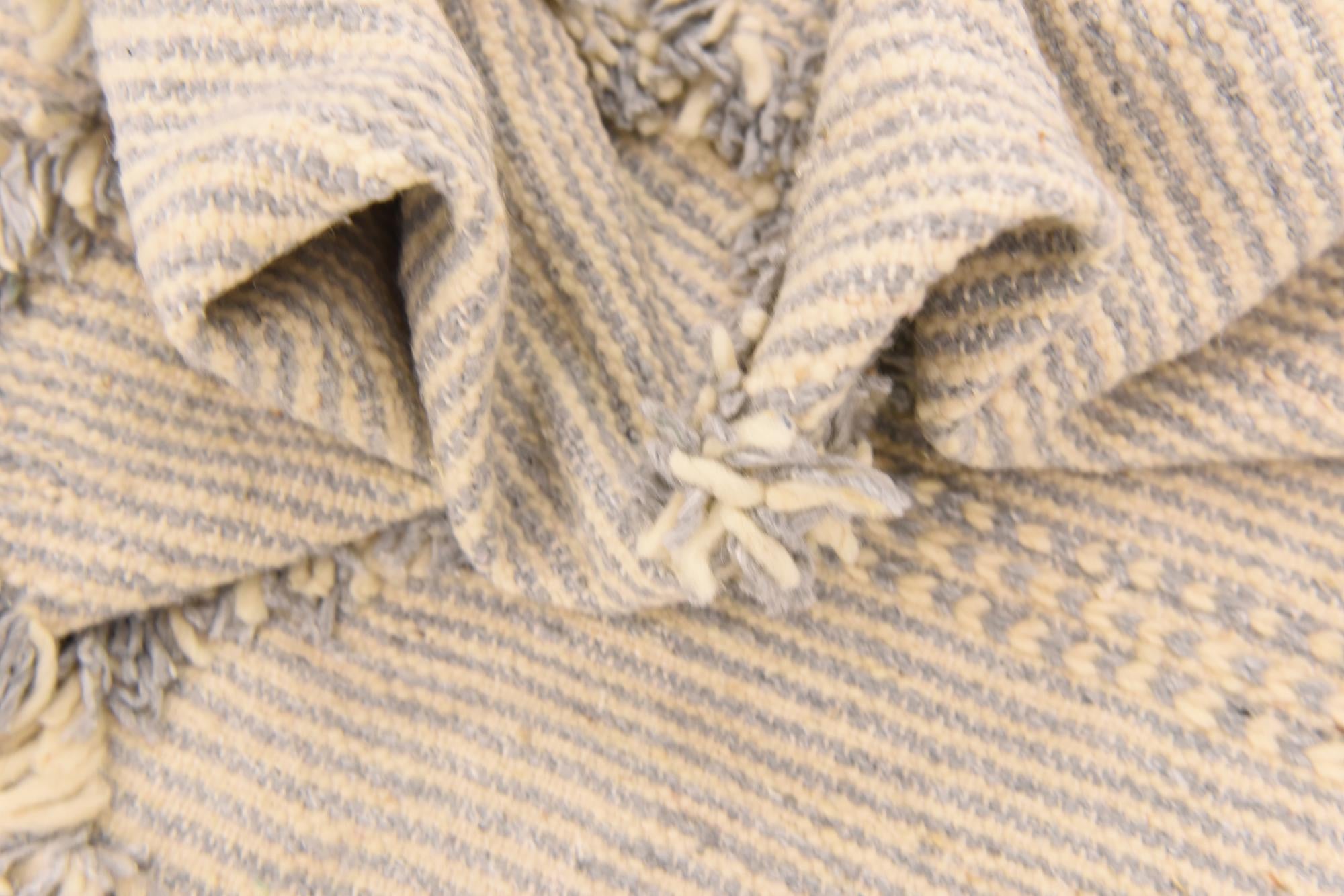 5' 3 x 8' 4 Hand Knotted Moroccan Wool Rug