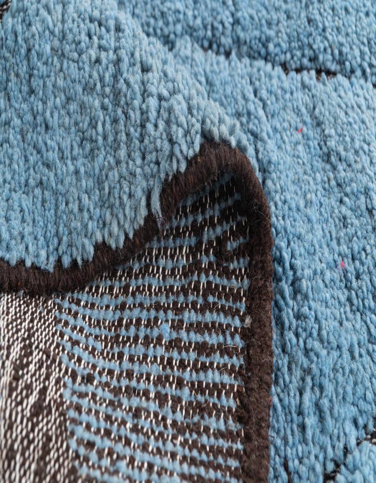 Detail image of 5' 6 x 7' 7  Hand Knotted Moroccan Wool Rug