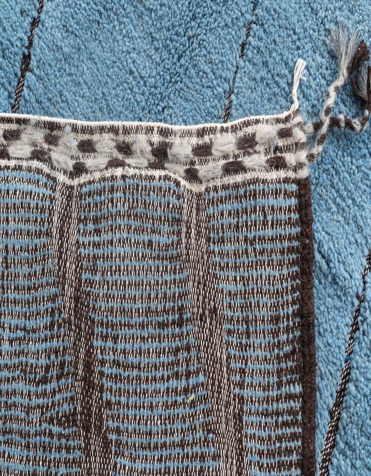 Detail image of 5' 6 x 7' 7  Hand Knotted Moroccan Wool Rug