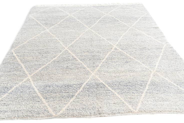 Detail image of 6' 10 x 9' 5 Hand Knotted Moroccan Wool Rug