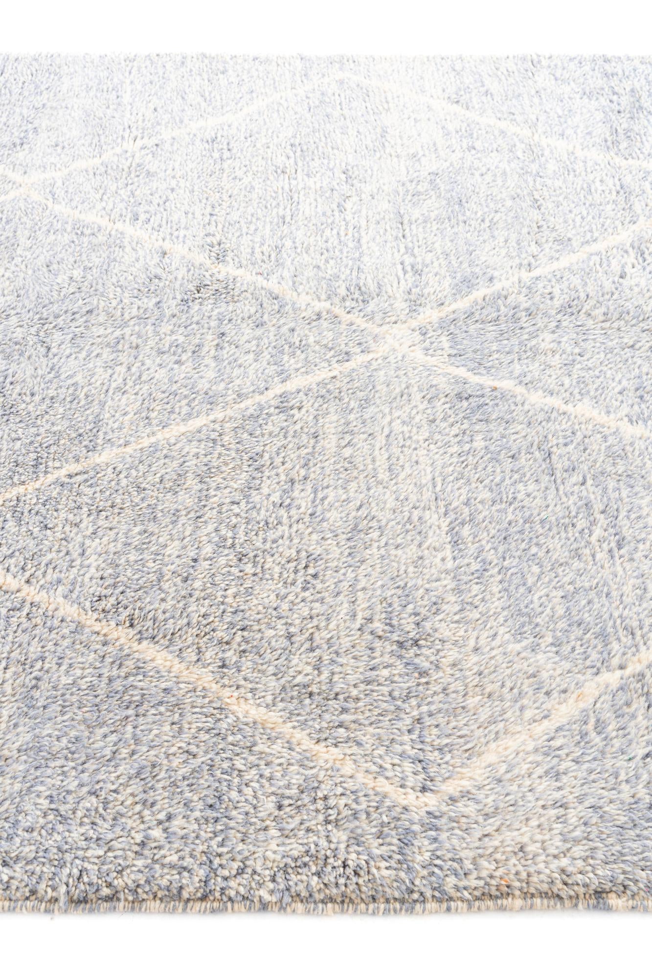 7' x 9' 2 Hand Knotted Moroccan Wool Rug