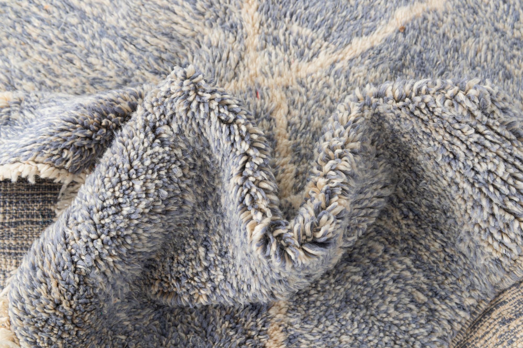 7' x 9' 2 Hand Knotted Moroccan Wool Rug
