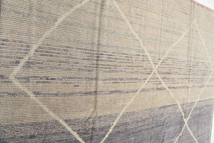 8' 2 x 10' 4 Hand Knotted Moroccan Wool Rug