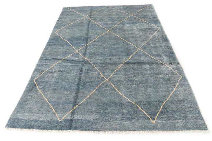 5' 7 x 8' 4 Hand Knotted Moroccan Wool Rug