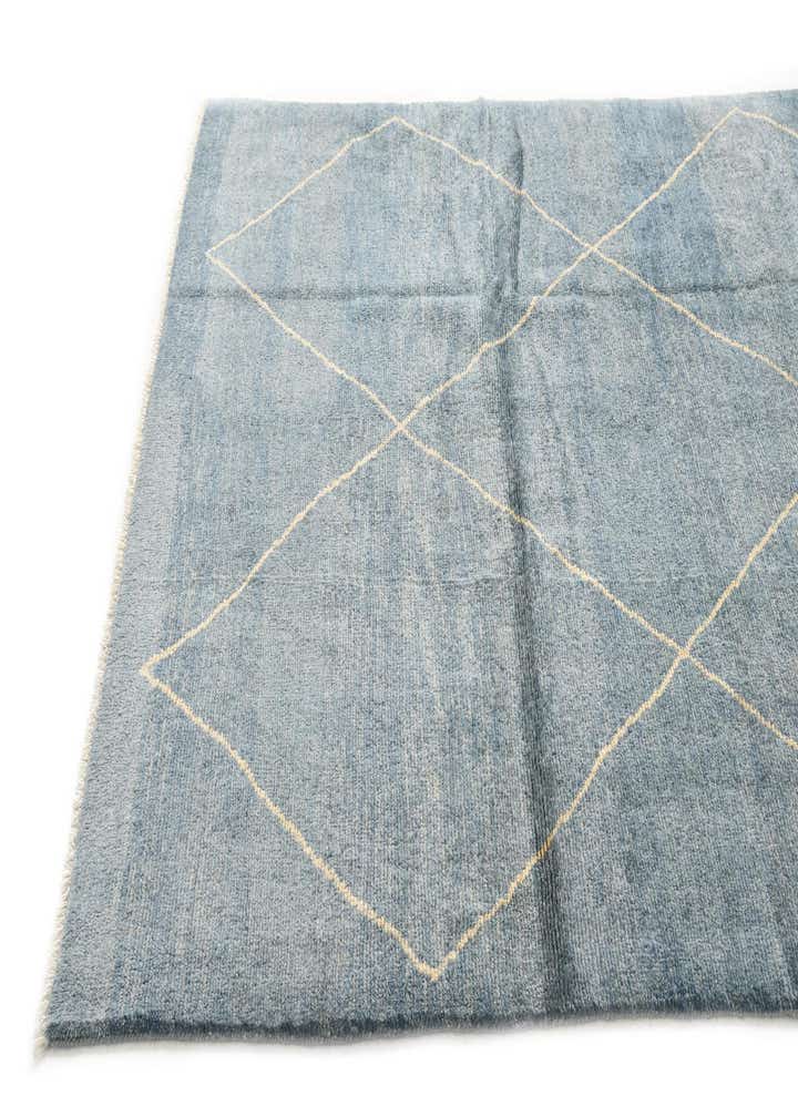 5' 7 x 8' 4 Hand Knotted Moroccan Wool Rug