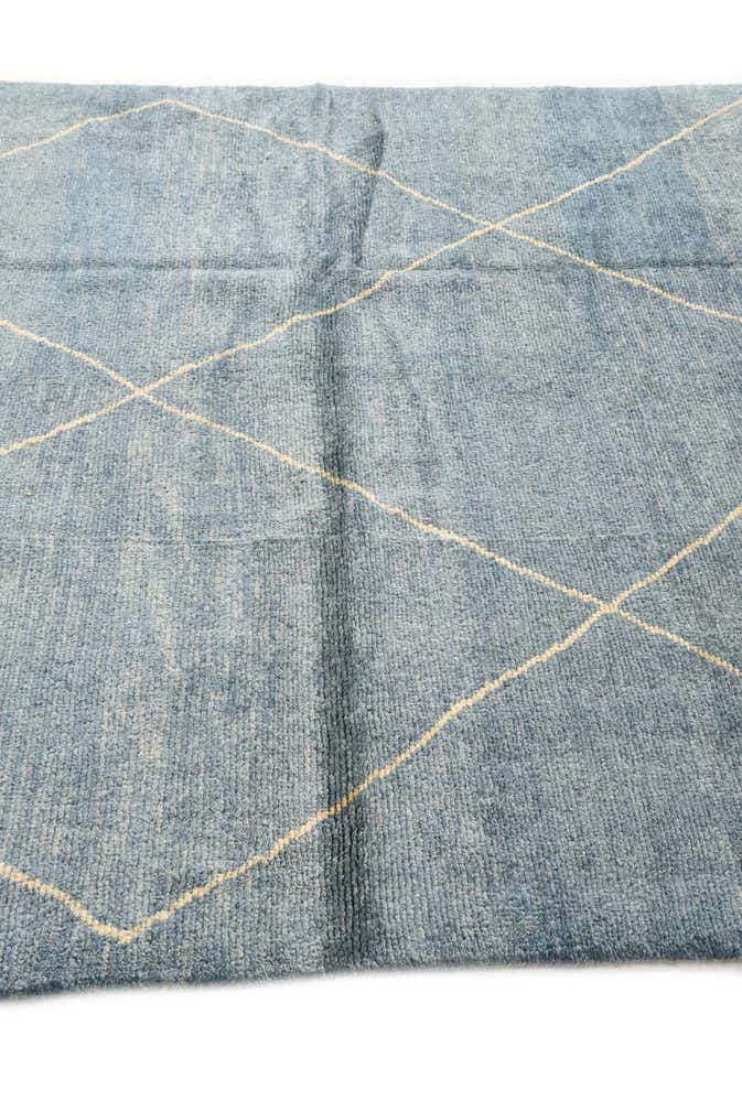 5' 7 x 8' 4 Hand Knotted Moroccan Wool Rug