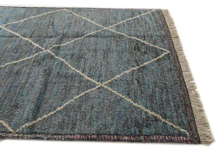 6' x 9' 7 Hand Knotted Moroccan Wool Rug