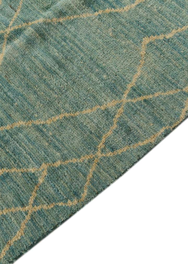 5' 5 x 8' 3 Hand Knotted Moroccan Wool Rug