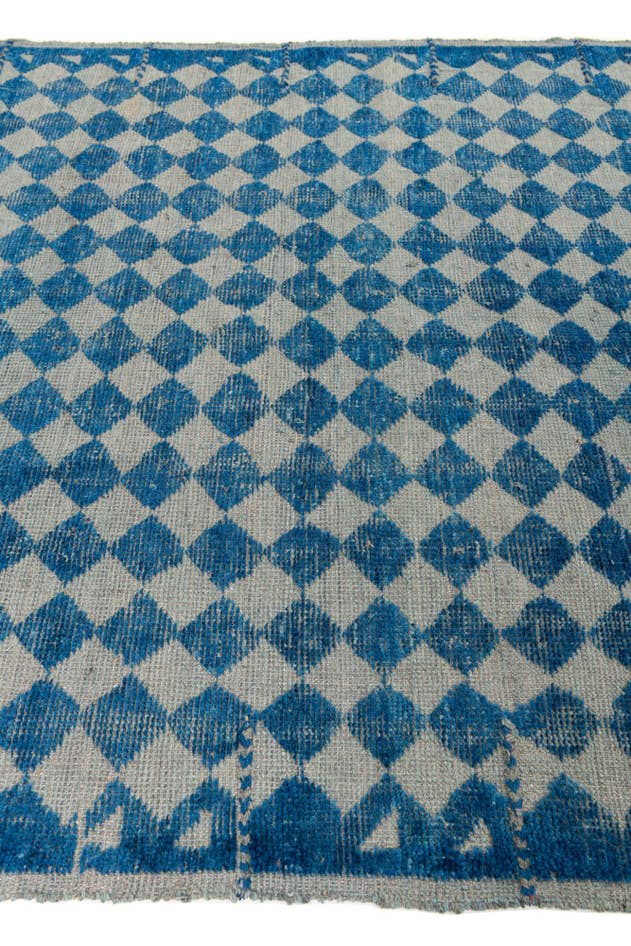 Detail image of 5' 6 x 8' 2 Hand Knotted Moroccan Wool Rug