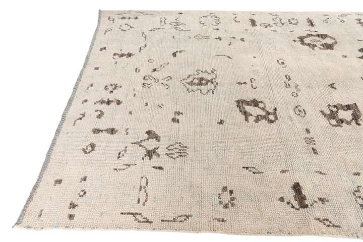 5' 10 x 8' 4 Hand Knotted Moroccan Wool Rug