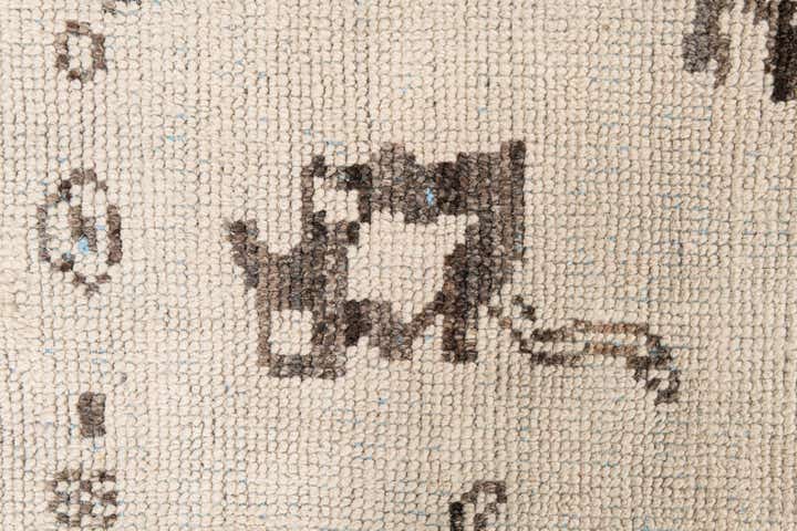 5' 10 x 8' 4 Hand Knotted Moroccan Wool Rug