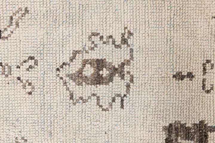 5' 10 x 8' 4 Hand Knotted Moroccan Wool Rug