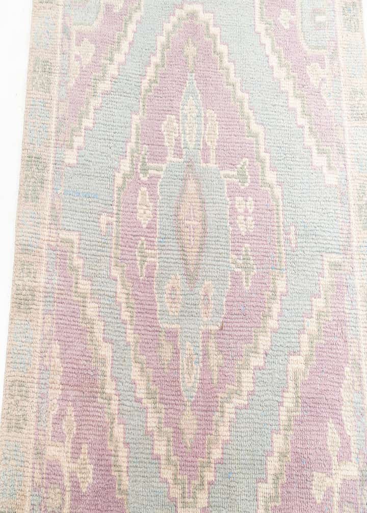 5' 10 x 9' 2 Hand Knotted Moroccan Wool Rug