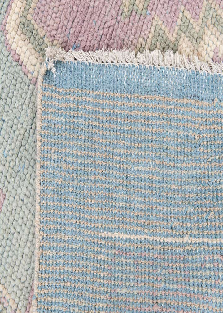 5' 10 x 9' 2 Hand Knotted Moroccan Wool Rug