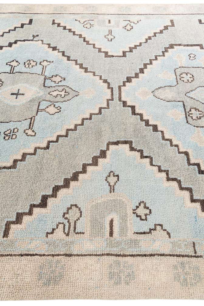 7' 10 x 10' 4 Hand Knotted Moroccan Wool Rug