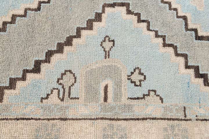 7' 10 x 10' 4 Hand Knotted Moroccan Wool Rug
