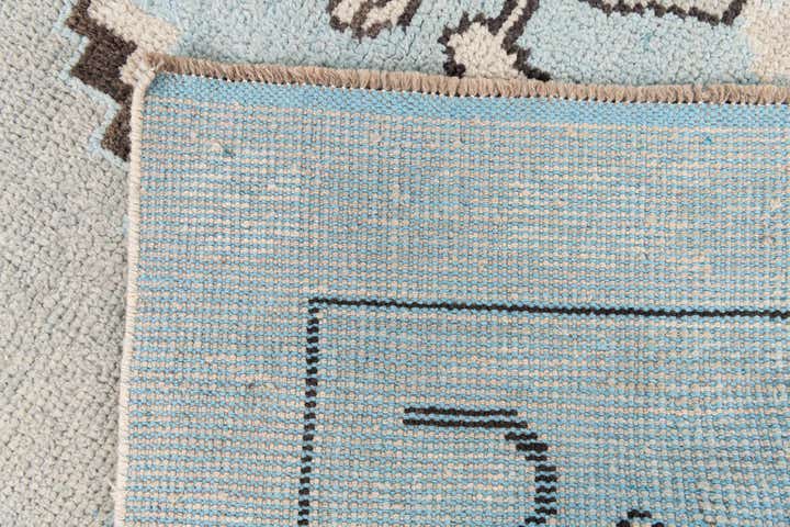 7' 10 x 10' 4 Hand Knotted Moroccan Wool Rug