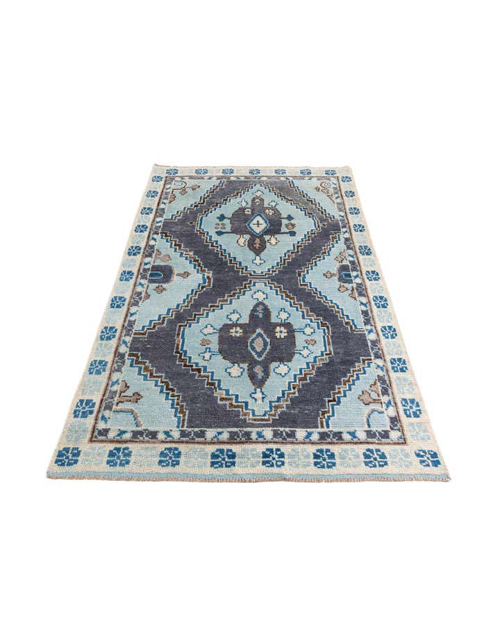 5' 10 x 9' 1 Hand Knotted Moroccan Wool Rug