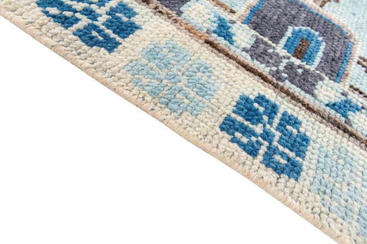 5' 10 x 9' 1 Hand Knotted Moroccan Wool Rug