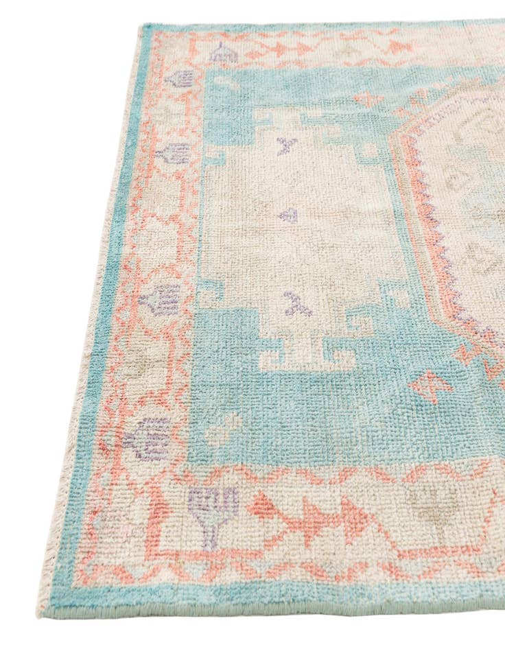 Detail image of 4' 4 x 6' 4 Hand Knotted Moroccan Wool Rug