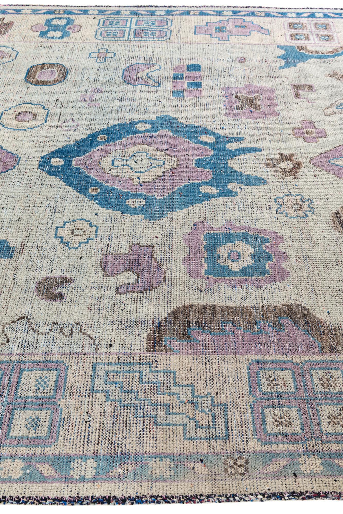 8' 8 x 12' Hand Knotted Moroccan Wool Rug