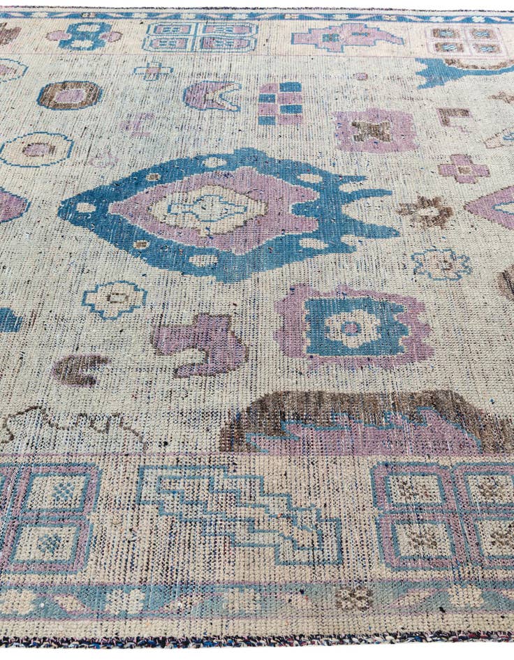 Detail image of 8' 8 x 12'  Hand Knotted Moroccan Wool Rug