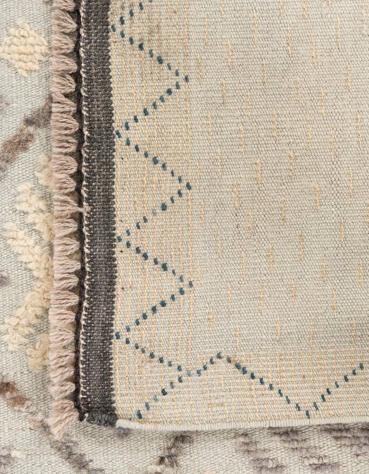 Detail image of 8' 8 x 12' 8  Hand Knotted Moroccan Wool Rug