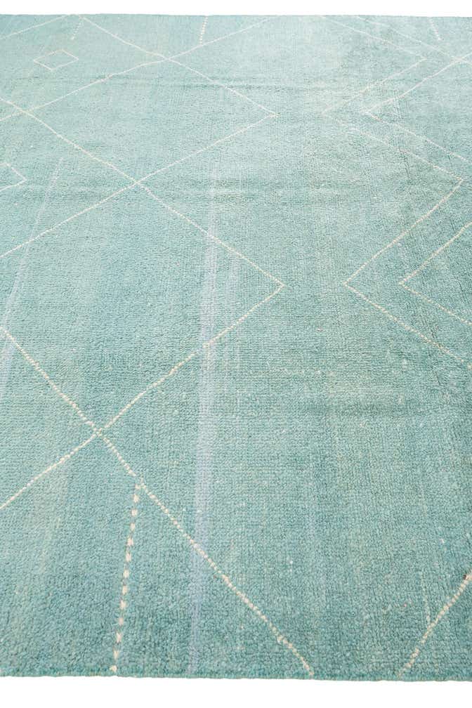 8' 1 x 10' Hand Knotted Moroccan Wool Rug