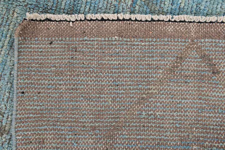 6' x 9' 7 Hand Knotted Moroccan Wool Rug