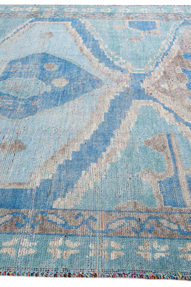 Detail image of 8' x 10' 2 Hand Knotted Moroccan Wool Rug