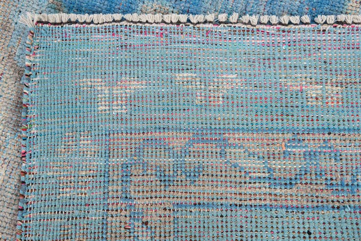 Detail image of 8' x 10' 2 Hand Knotted Moroccan Wool Rug