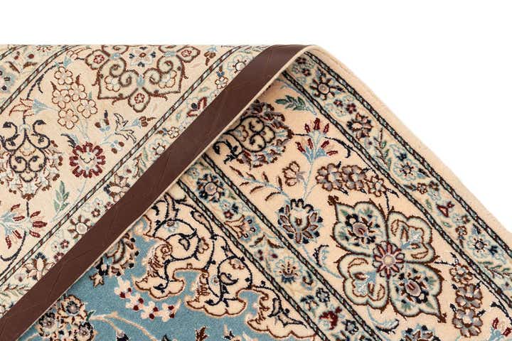 6' 6 x 6' 8 Hand Knotted Nain Rug
